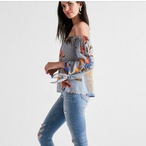 Lucky Brand Off Shoulders Floral Top Size S